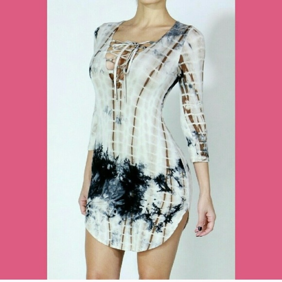 Three quarter sleeve lace front tyedye mini dress - Picture 3 of 6